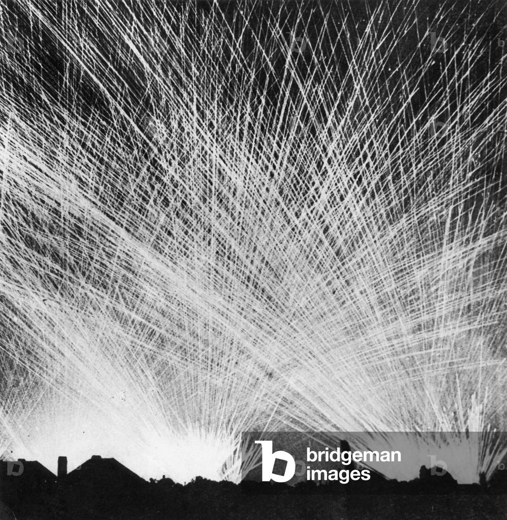 Flak fire over a German city in the Second World War, 1939-1945 (b/w photo)