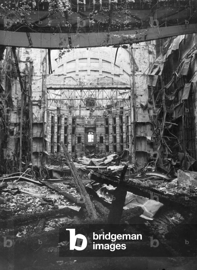 The destroyed Munich in the Second World War (b/w photo)