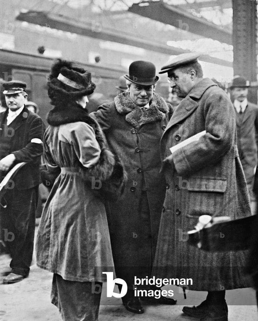 Herbert Henry Asquith and his wife Margot, 1910 (b/w photo)