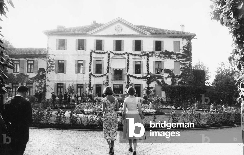 Villa Marocco near Venice, 1955 (b/w photo)