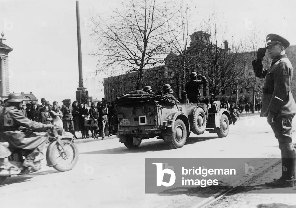 The parade of Ewald von Kleist in Belgrade, 1941 (b/w photo)