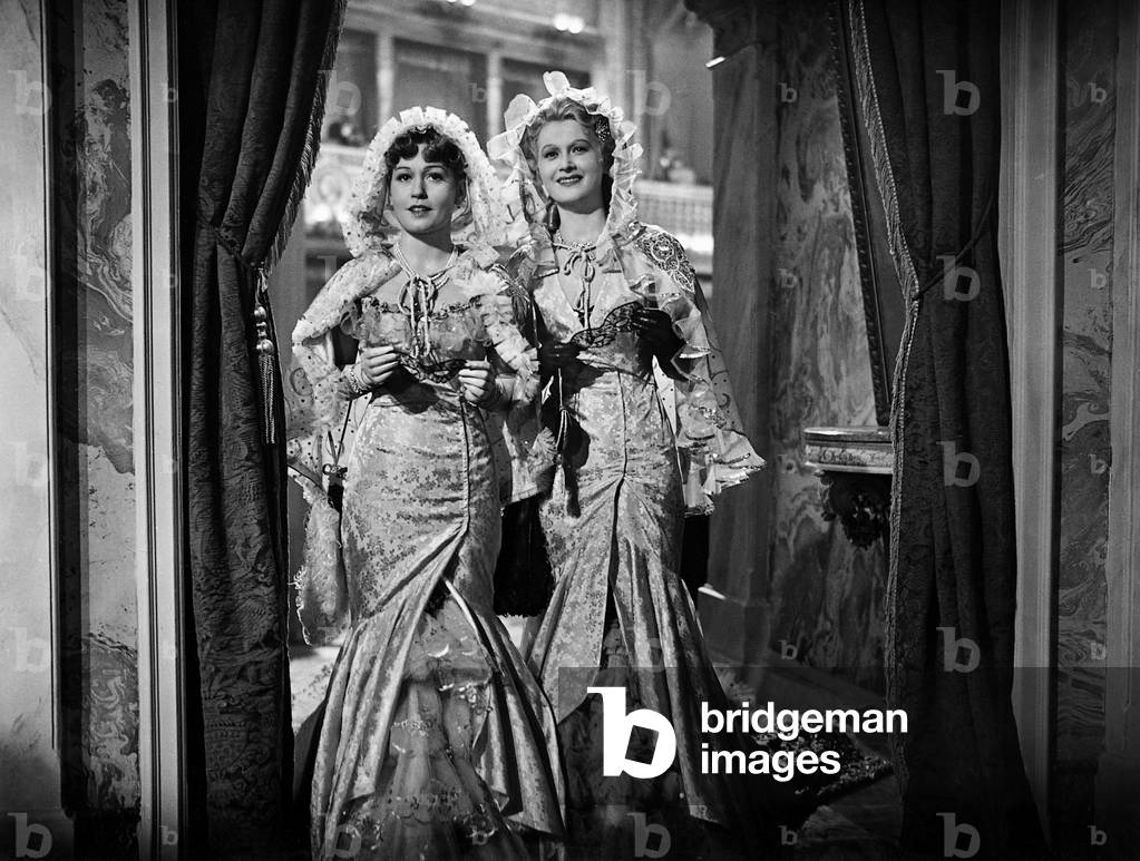 Heli Finkenzeller and Marte Harell in 'Opera Ball', 1939 (b/w photo)