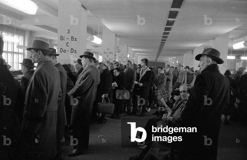 Fighting the flu, 1960 (b/w photo)