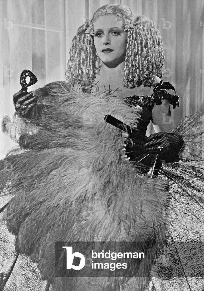 Sybille Schmitz in 'Tanz auf dem Vulkan', 1938 (b/w photo)