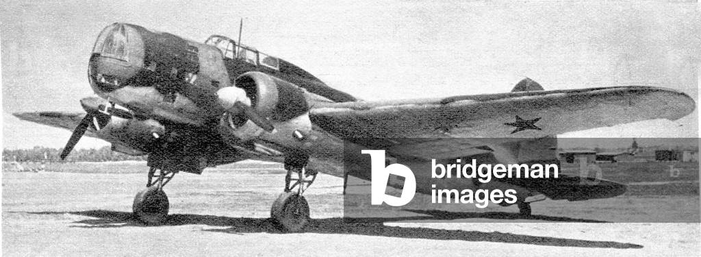 Red Army combat plane DB-3, 1940 (b/w photo)