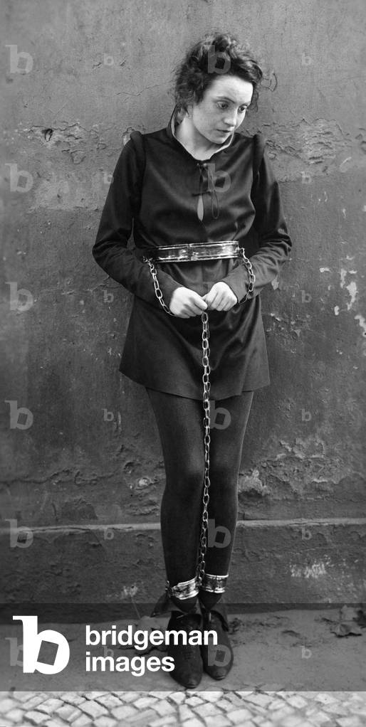 Elisabeth Bergner in the role of the 'Saint Joan', 1931 (b/w photo)
