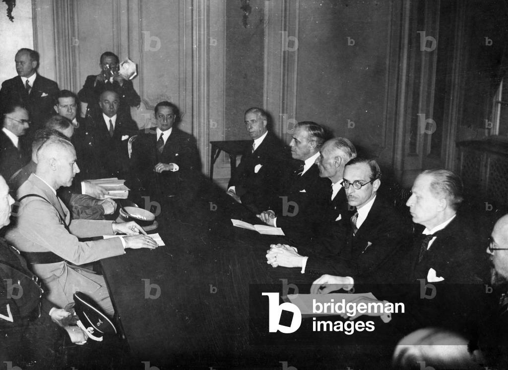 Wilhelm Frick and Baron Aloisi during the transfer of the Saar region, 1935 (b/w photo)