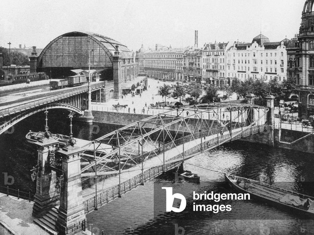 The Friedrichstrasse station in Berlin, ca. 1900 (b/w photo)