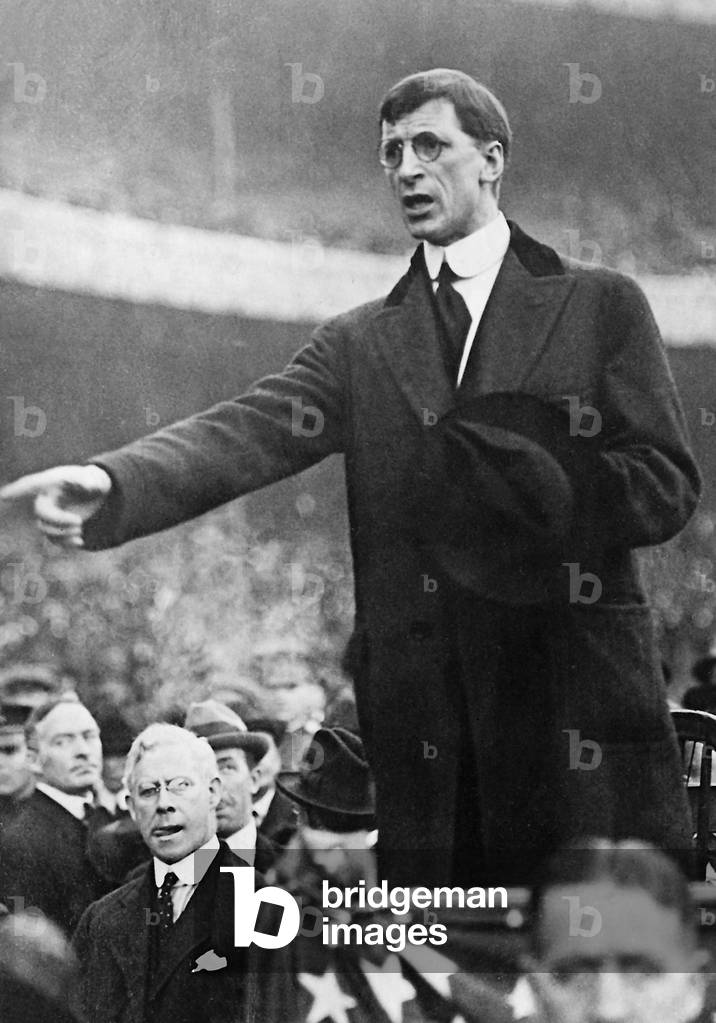 Eamon de Valera during the election campaign, 1932 (b/w photo)