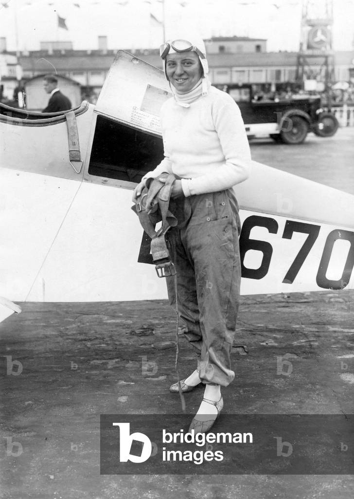 Elly Beinhorn-Rosemeyer, 1931 (b/w photo)
