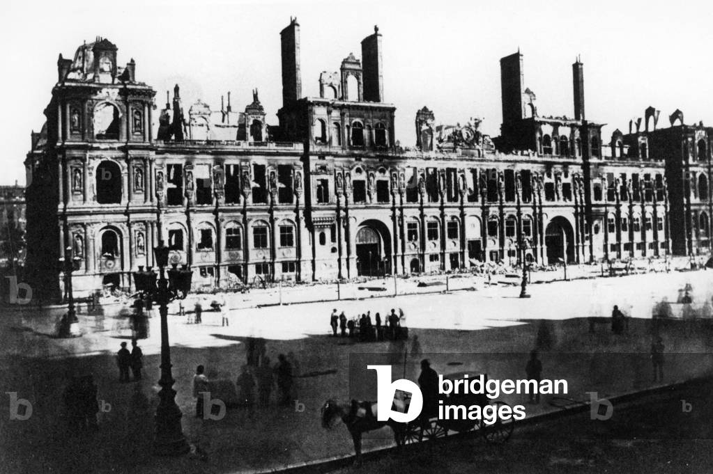 Paris Commune, 1871 (b/w photo)