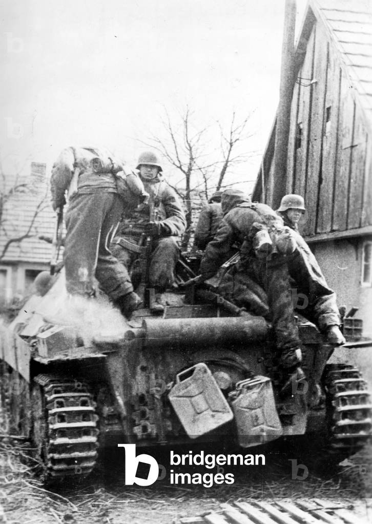 German tank destroyer on the Western Front, 1945 (b/w photo)