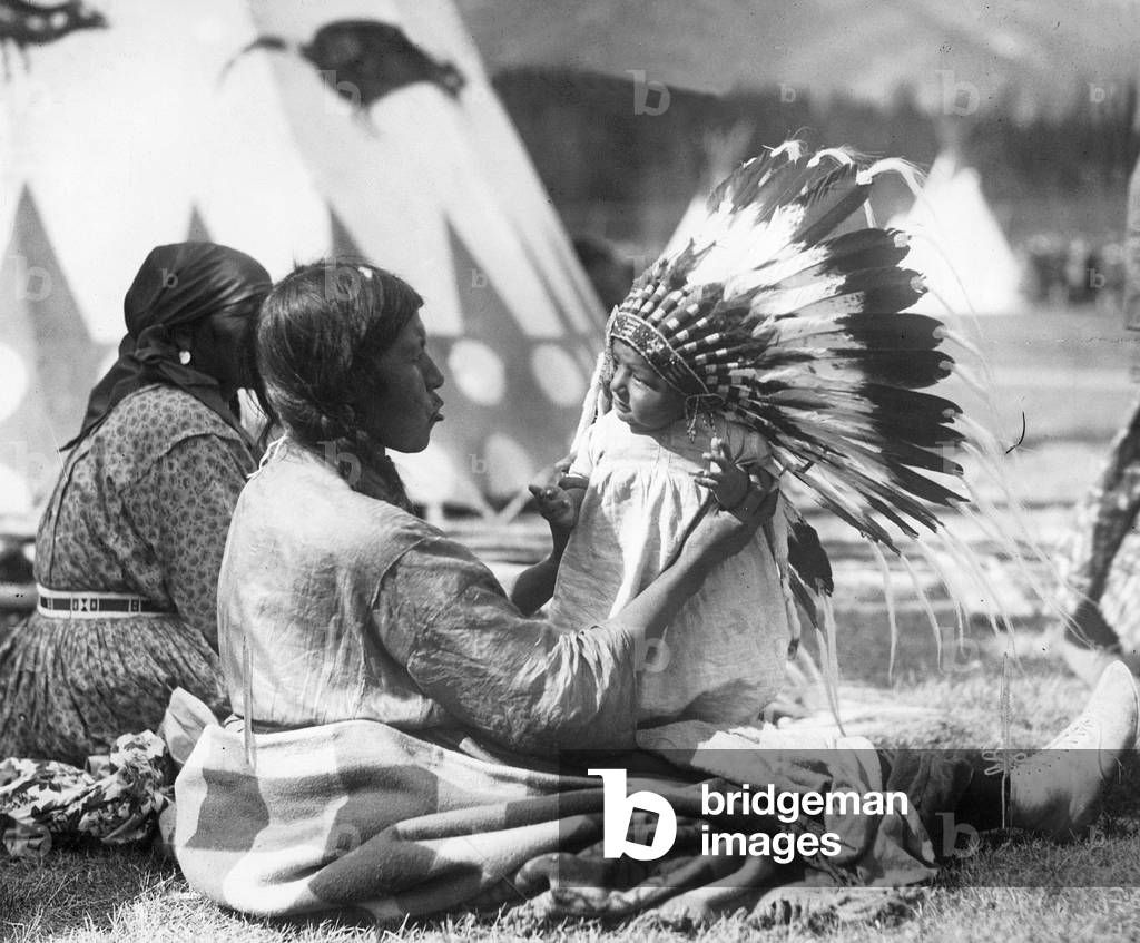 Chief 'Cry like Elk' with his mother, 1927 (b/w photo)