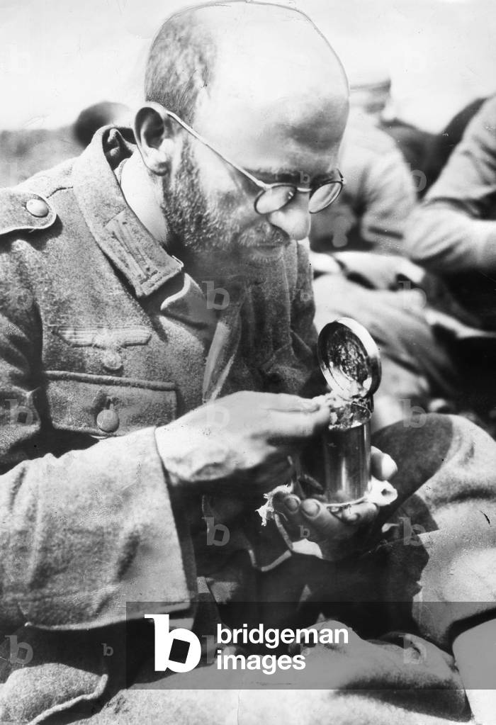 German soldier in American captivity, 1944 (b/w photo)