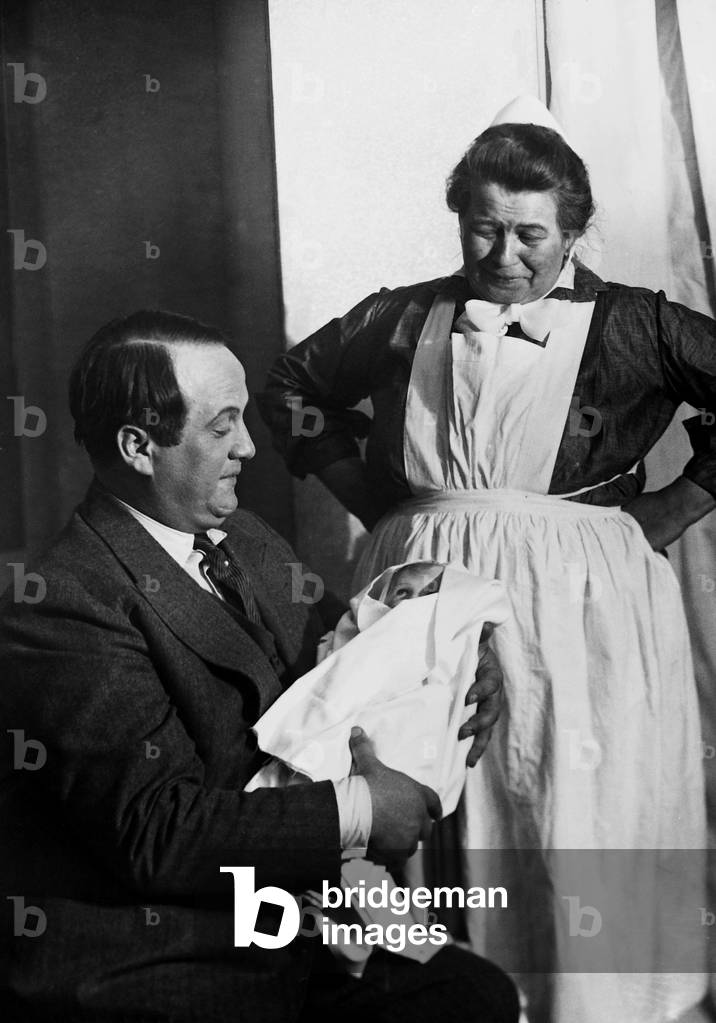 Otto Wallburg and Hedwig Wangel in 'Happy event', 1929 (b/w photo)