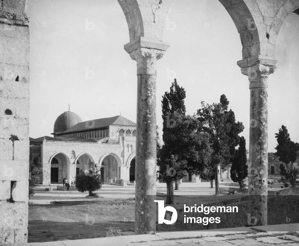 Al-Aqsa Mosque in Jerusalem, 1929 (b/w photo)