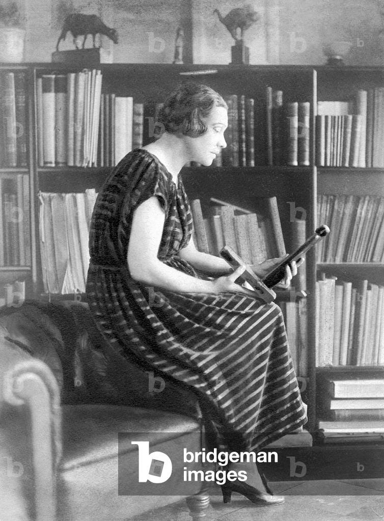 Tilla Durieux, 1923 (b/w photo)