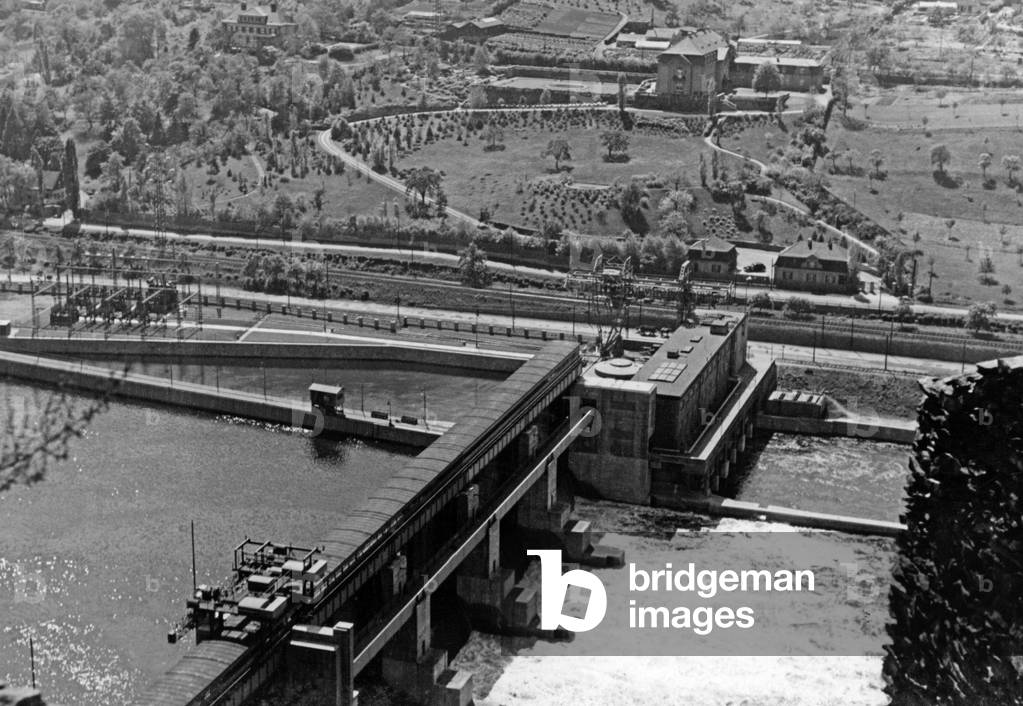 Barrage in Aussig, 1938