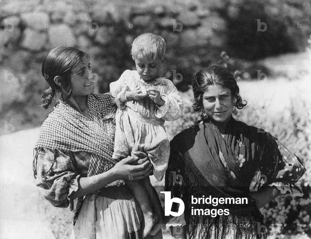 Gypsies in Germany, 1929 (b/w photo)