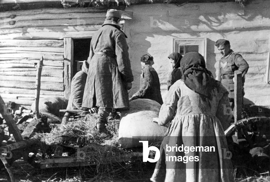 Deportation of a Russian village in 1942 (b/w photo)