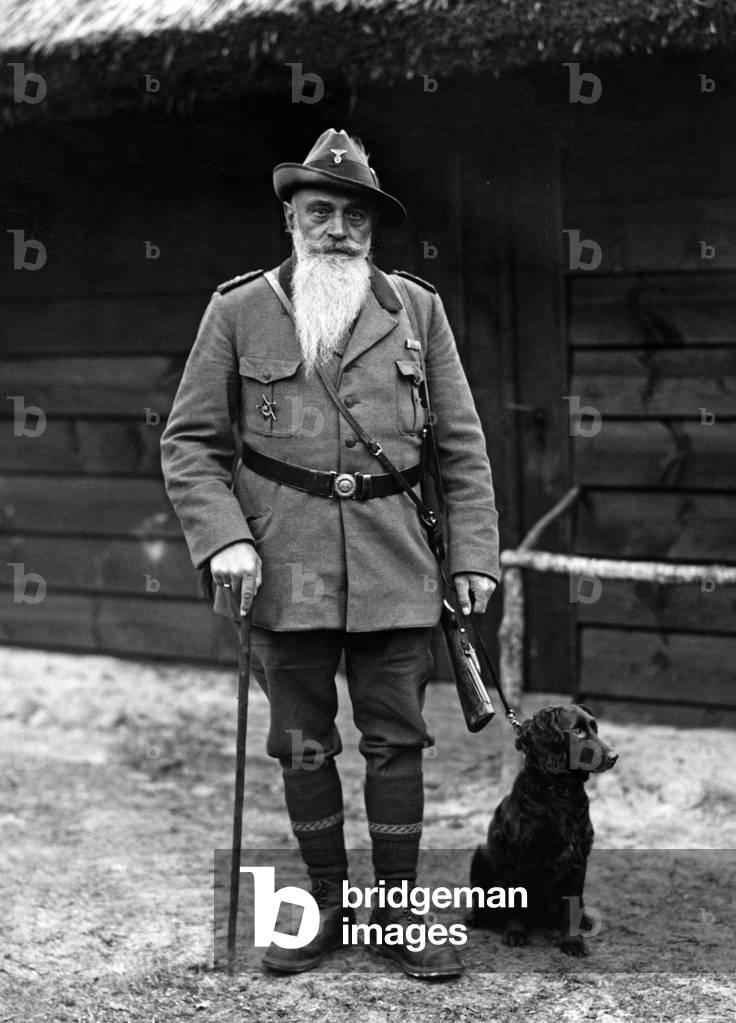 Forester Sieber, 1935 (b/w photo)
