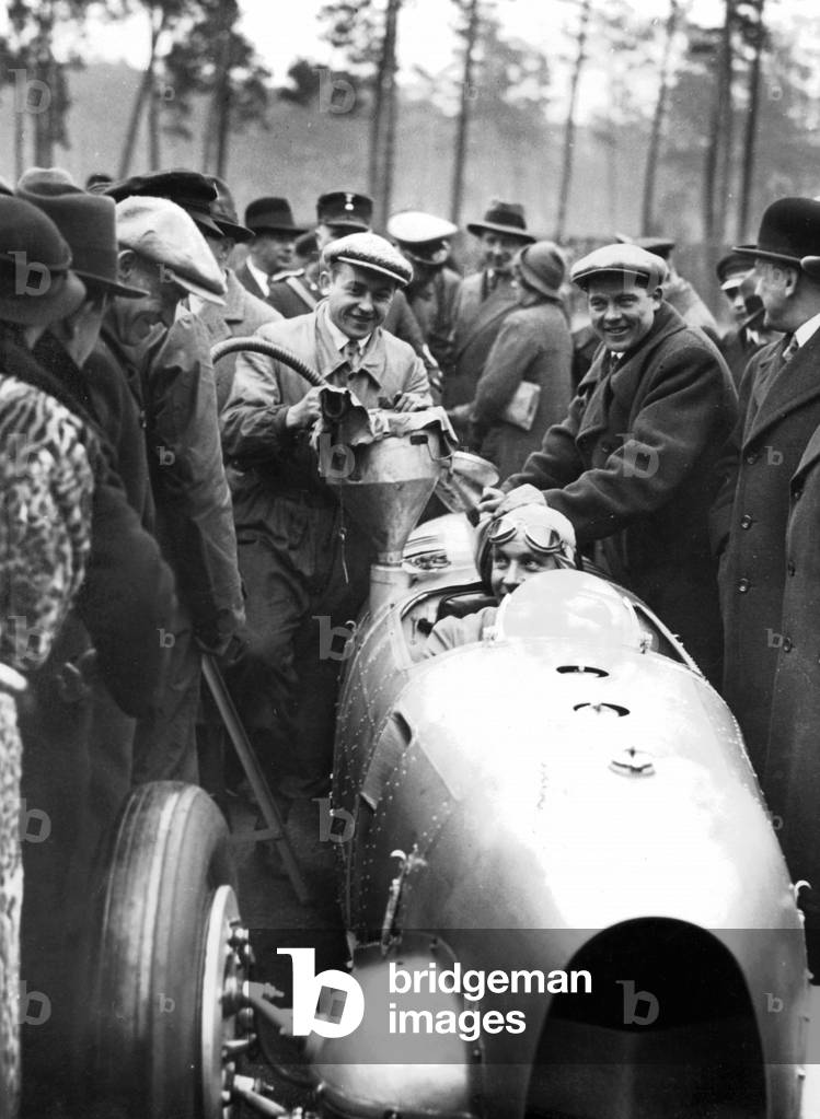 Avus race, 1934 (b/w photo)