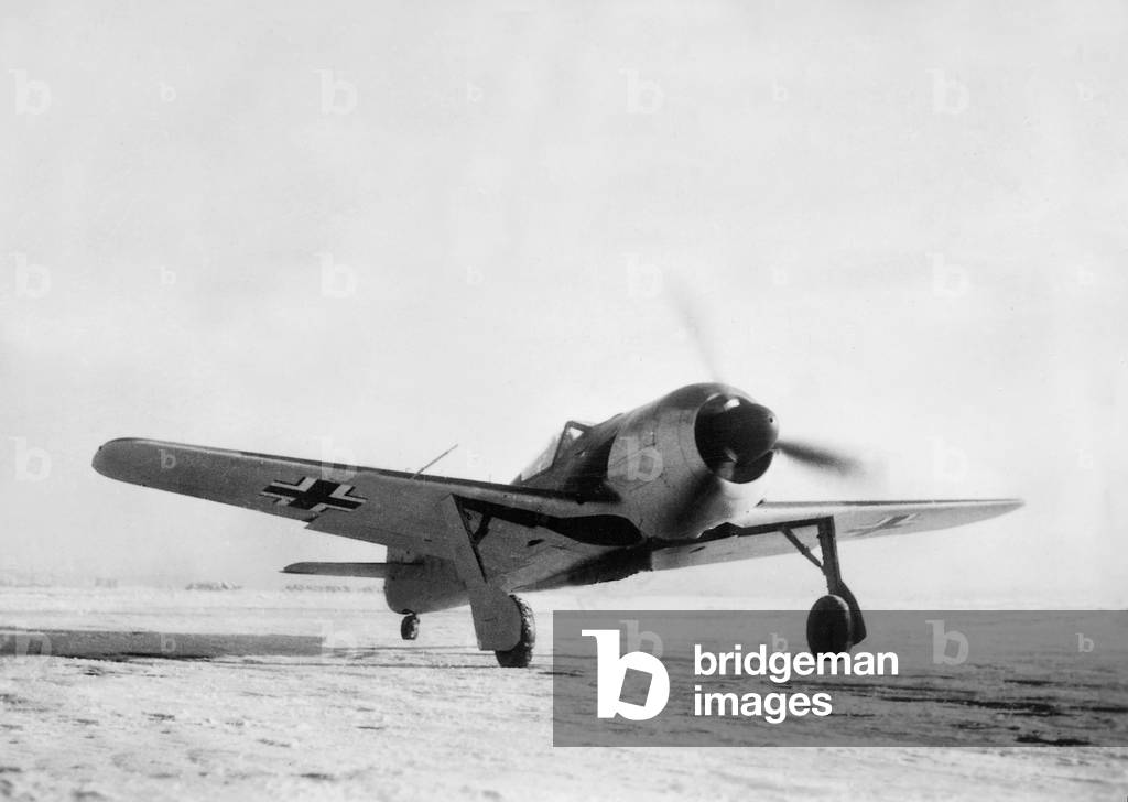 German fighter plane Focke Wulf Fw 190, 1943 (b/w photo)