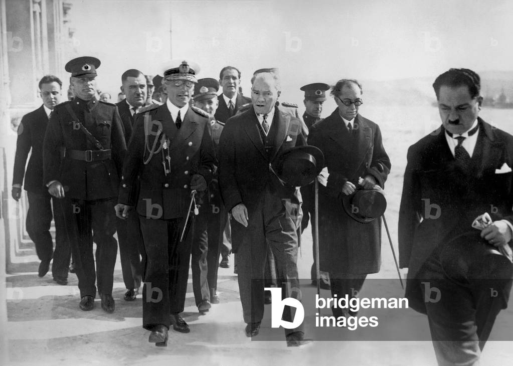 King Alexander I, Mustafa Kemal Ataturk and Tewsik Rudschies (b/w photo)