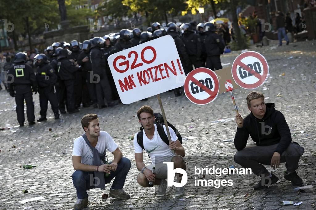 G20 Meeting in Hamburg - Welcome to Hell, 6 July 2017 (photo)