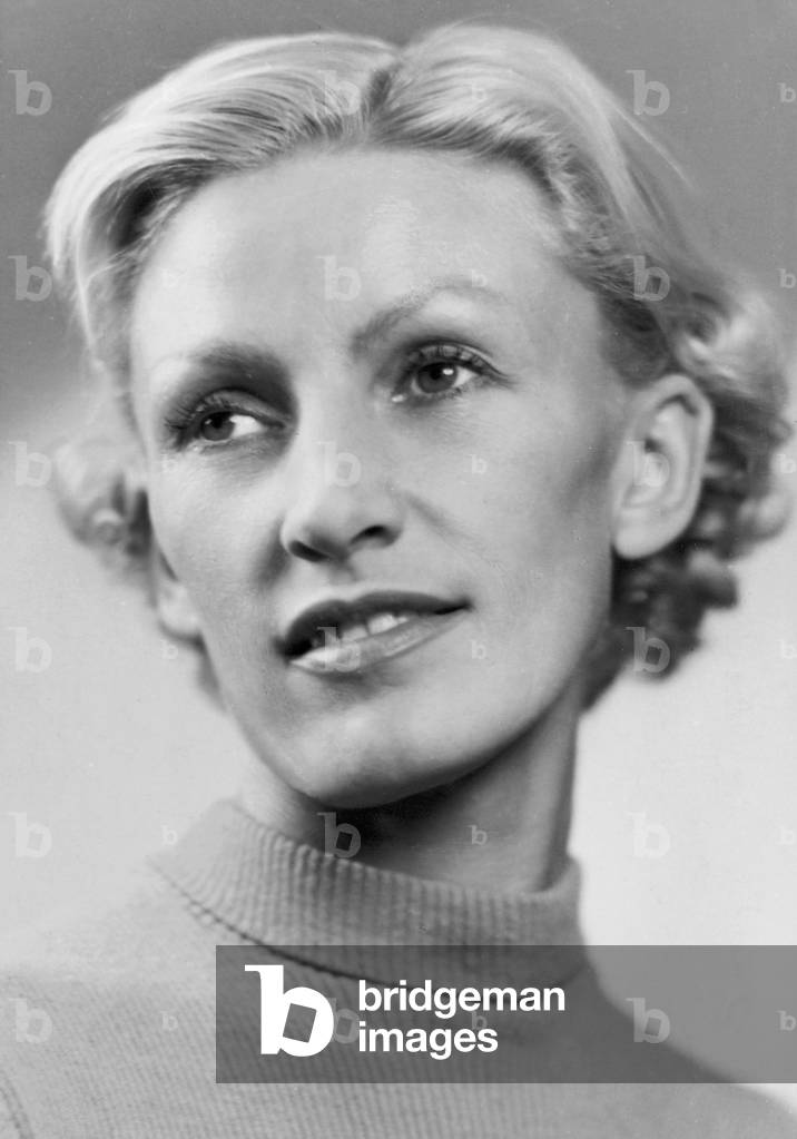 Lale Andersen, 1938 (b/w photo)