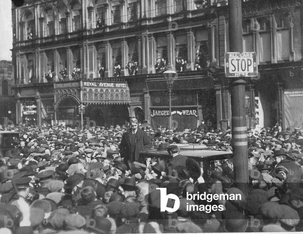 Pro-British Northern Irish demonstration against 'Home Law', 1912 (b/w photo)
