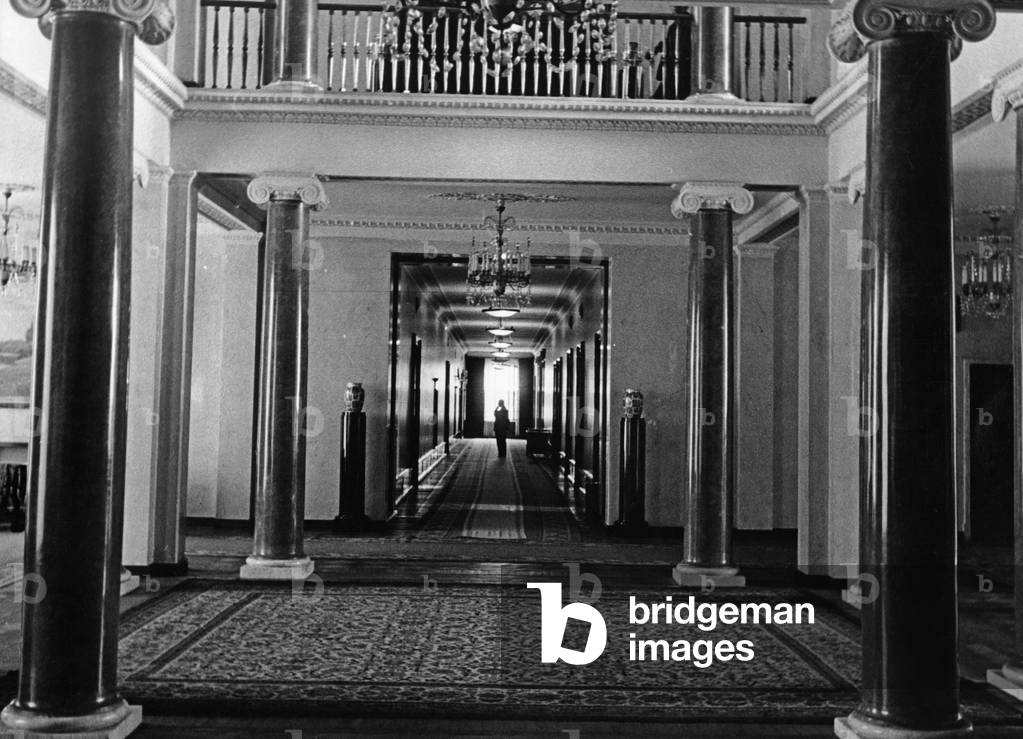 Hotel Sovetskaya in Moscow, 1955 (b/w photo)