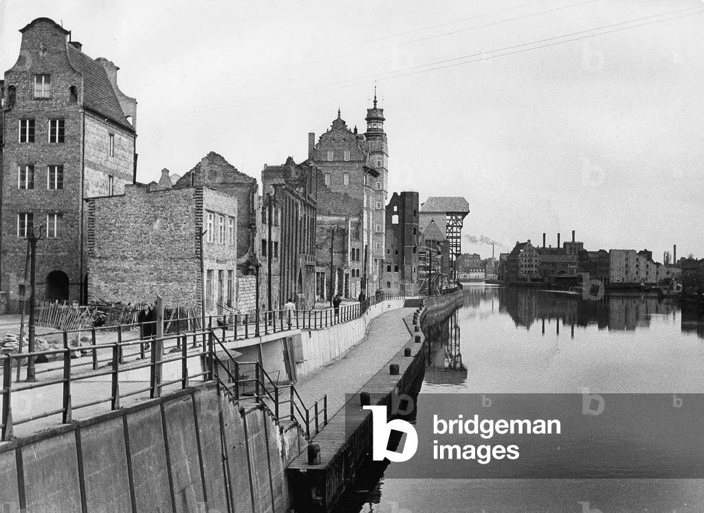 Reconstruction of Danzig, 1959 (b/w photo)