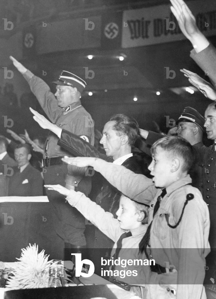 Joseph Goebbels at a demonstration for the Winterhilfswerk, 1933