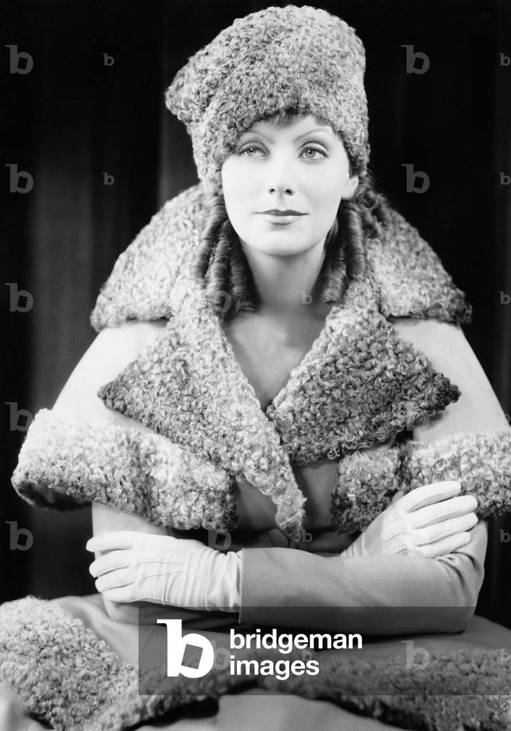 Greta Garbo (b/w photo)