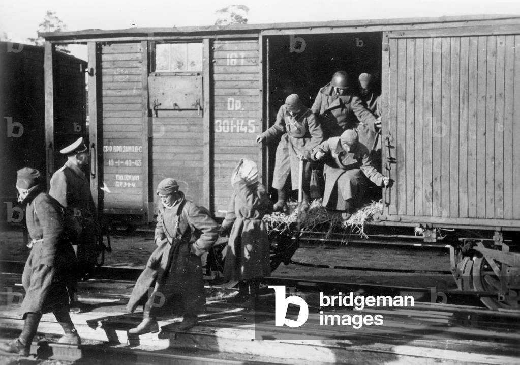 Arrival of Soviet prisoners of war in a prison camp on the Eastern front, 1941 (b/w photo)