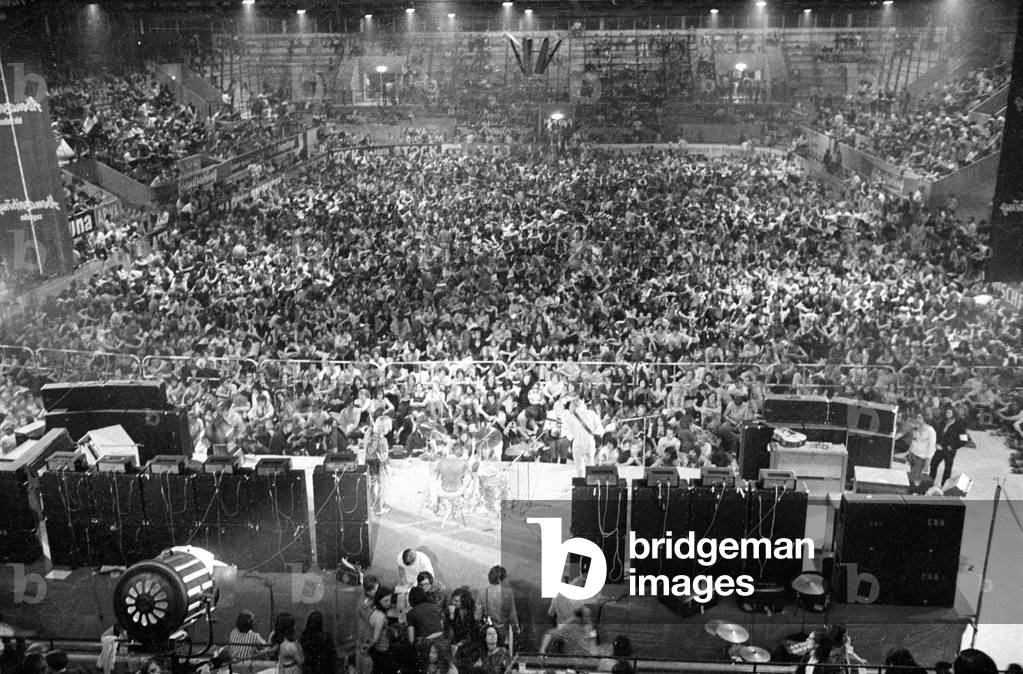 Crowd at a rock festival in Munich, 1970 (b/w photo)