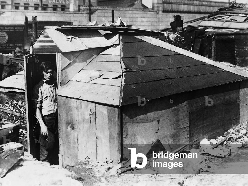Wooden shed in a New York slum during the Great Depression, 1931 (b/w photo)