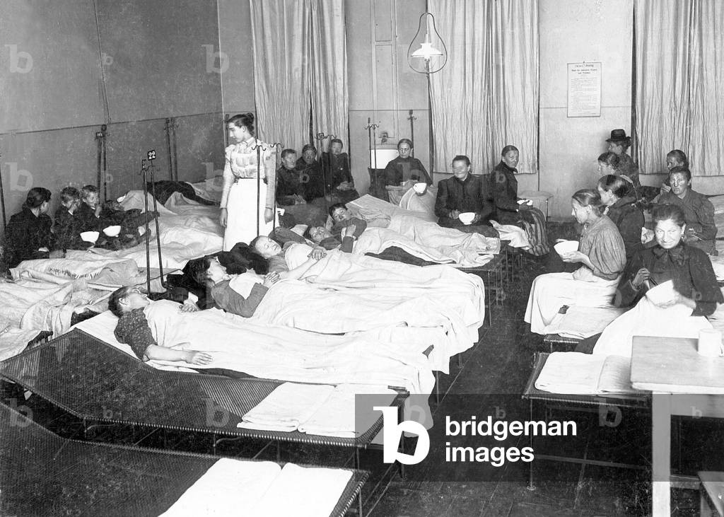 Homeless shelter, around 1908 (b/w photo)