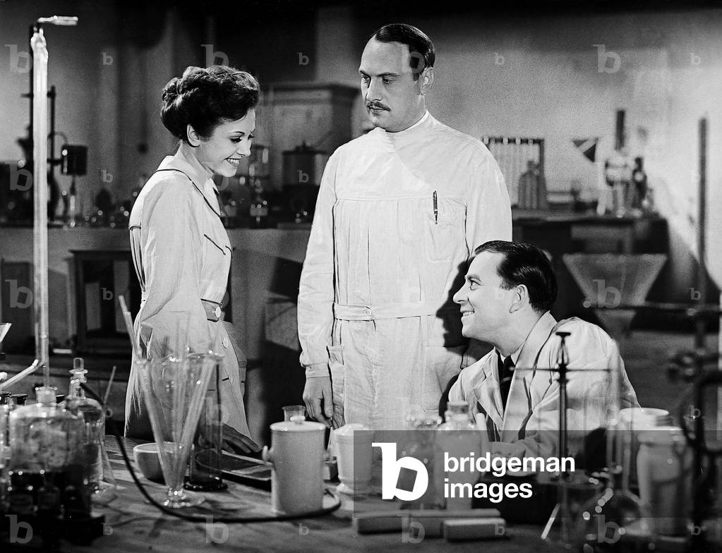 Hertha Feiler, Siegfried Schuerenberg and Joachim Gottschalk in 'Flucht ins Dunkel', 1939 (b/w photo)