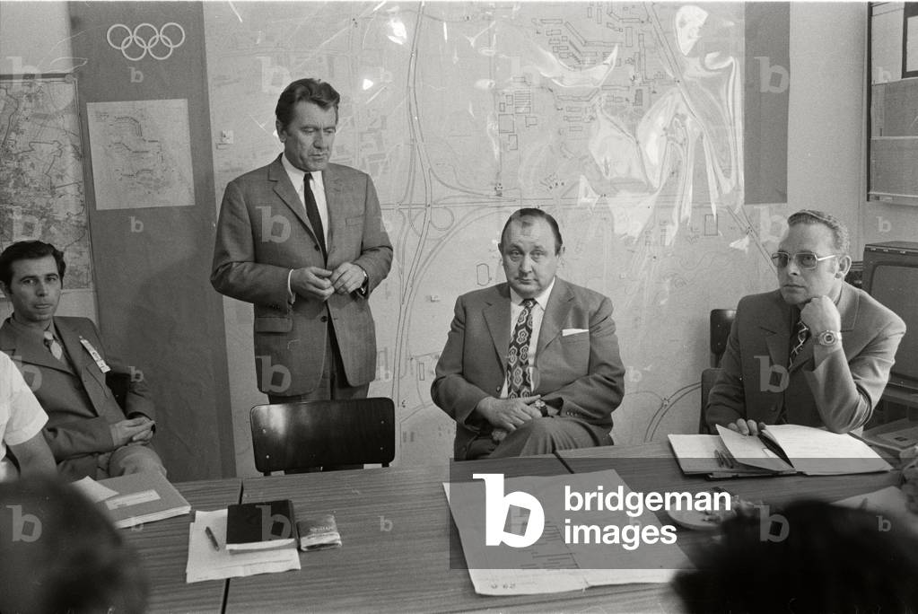 Hans-Dietrich Genscher in Munich, 1972 (b/w photo)