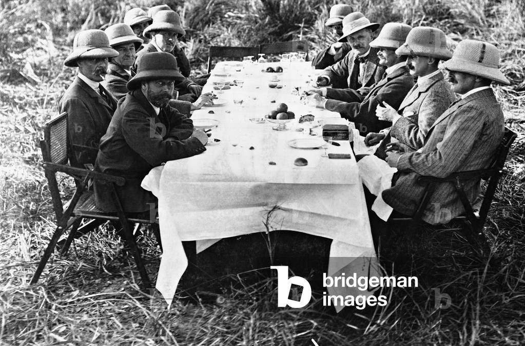 King George V with a hunting party in Indian, 1911 (b/w photo)