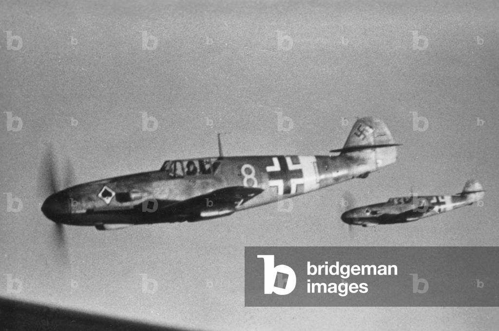 German fighter plane Messerschmitt Me 109F, 1942 (b/w photo)