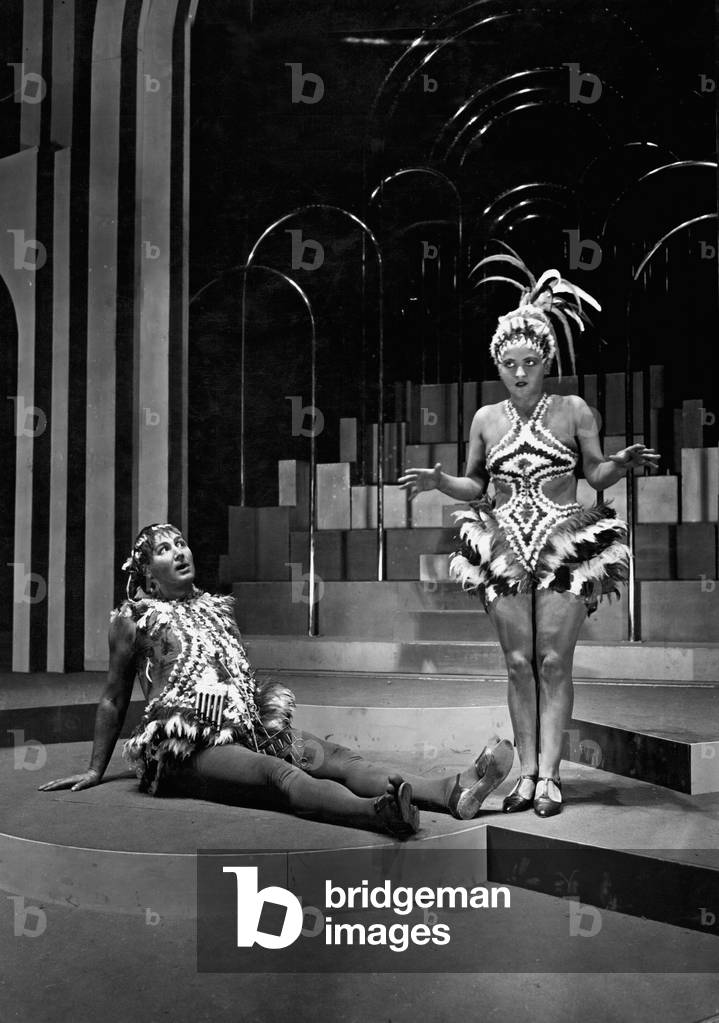 Fritz Krenn and Irene Eisinger in a production of the opera 'The Magic Flute' by Wolfgang Amadeus Mozart at the Berlin Kroll Opera, Germany, 1928 (b/w photo)