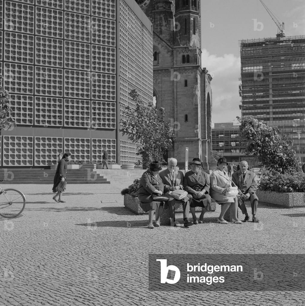 Elderly People in front of the Kaiser Wilhelm Memorial Church in Berlin, 1964 (b/w photo)