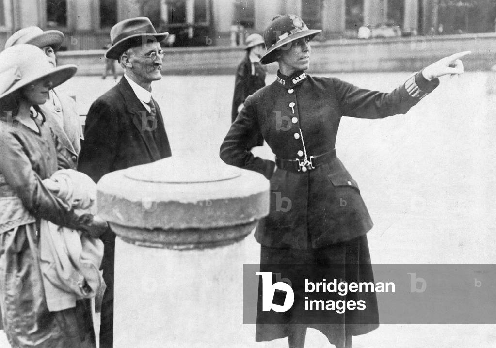 London policewoman, 1921 (b/w photo)