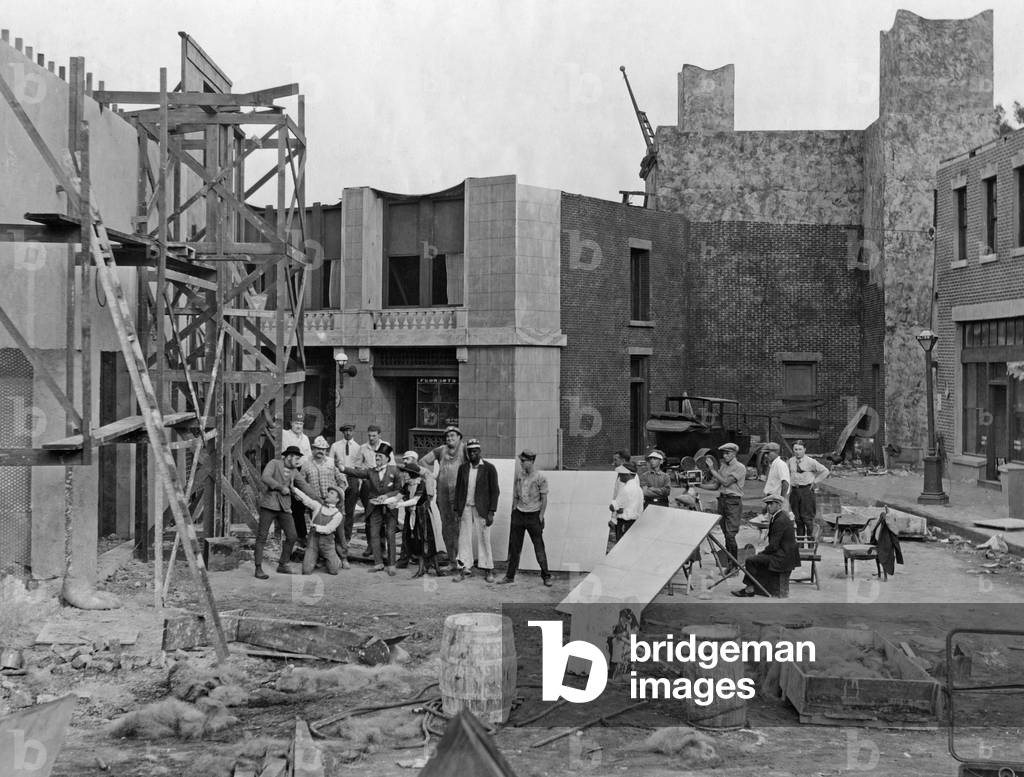 Film crew at William Fox's West Coast Studios, 1925