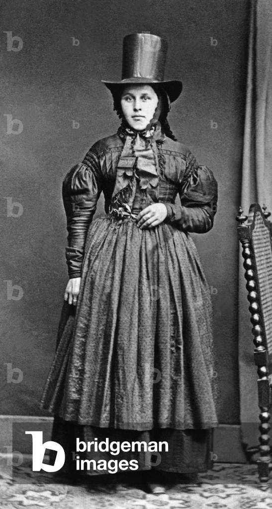 Traditional costume from the Elz Valley, c.1900 (b/w photo)