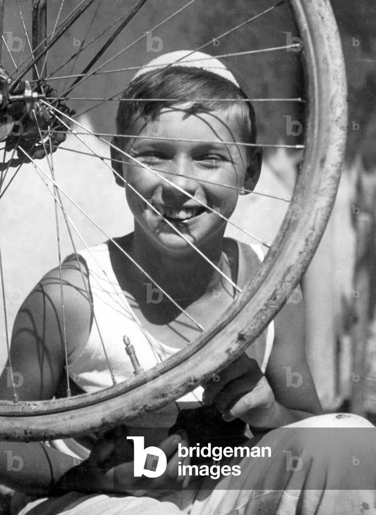 Summer trip by bicycle in the 30's (b/w photo)