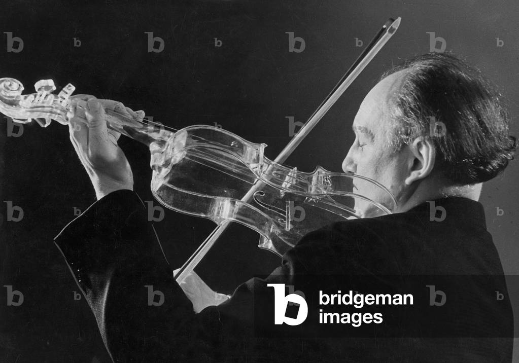 Glass violin (b/w photo)